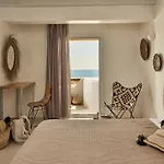 Naxian On The (adults Only) ホテル Maragkas