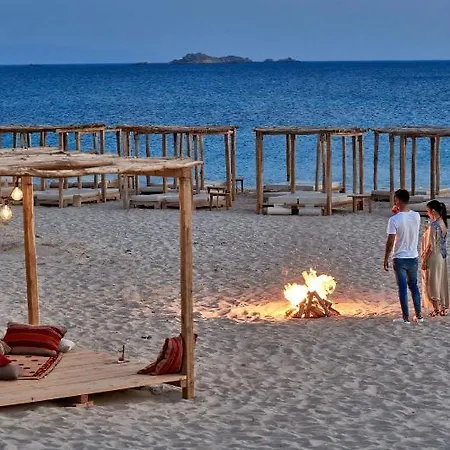 Hotell Naxian On The (adults Only) 3*