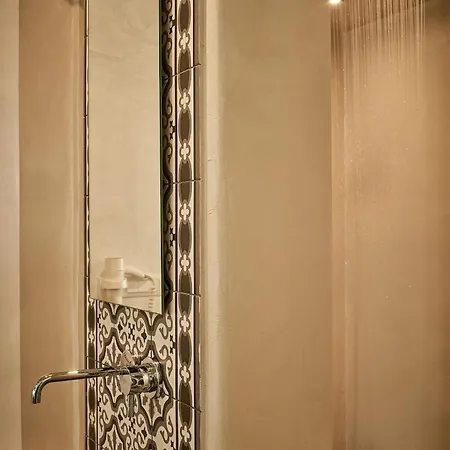 Naxian On The (adults Only) Hotell 3*