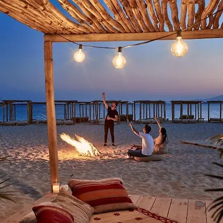 Hotell Naxian On The (adults Only) 3*