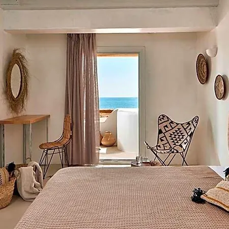 Naxian On The (adults Only)