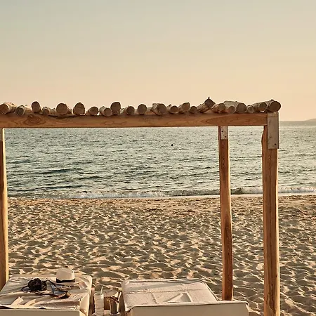 Naxian On The (adults Only) ホテル Maragkas